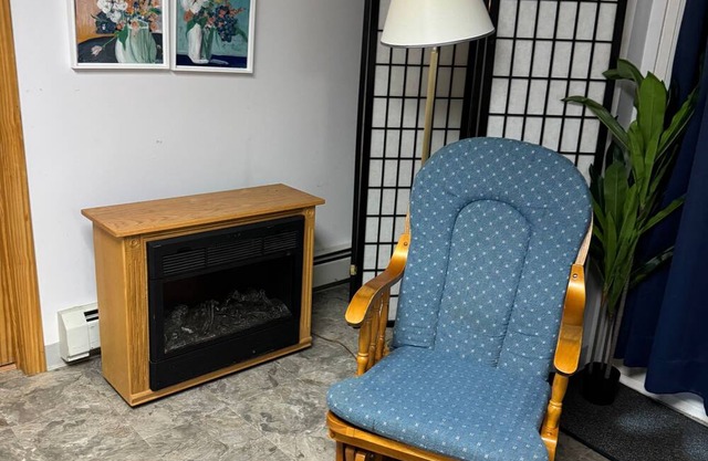 2 bedrooms, Boothbay, ME