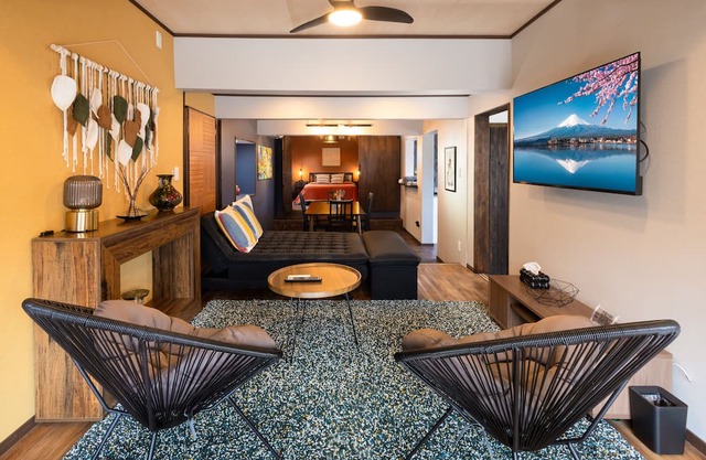 2 bedroom villa with jacuzzi