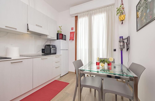 Fior di Loto (A9) | Large Studio | Rho Fiera | Malpensa | Milan