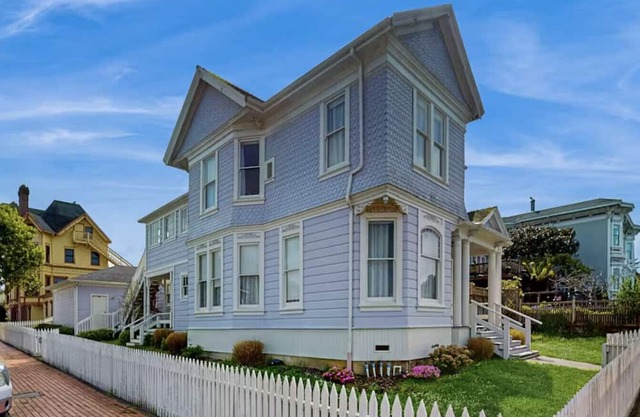 Lilac Victorian House of Eureka