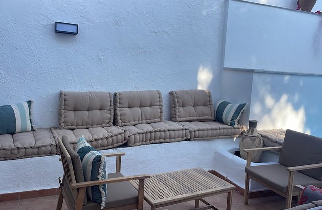 Spacious Home with Pool, Close to Granada and Sierra Nevada