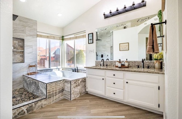 Spacious 4-bedroom house in tranquil Moreno Valley with AC