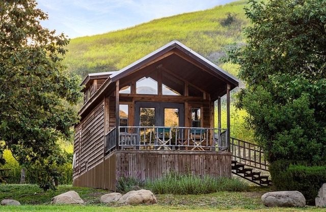 Cabin | Loft + Firepit | No Hidden Fees