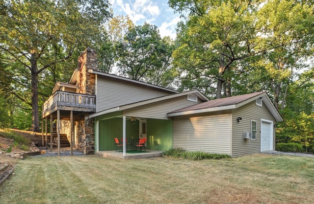 Dog-Friendly Kentucky Lake Home w/Game Room!