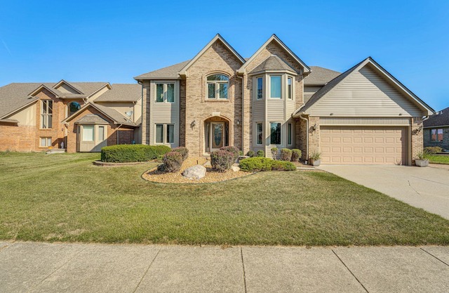 Private Yard w/Patio: Family Getaway in Macomb