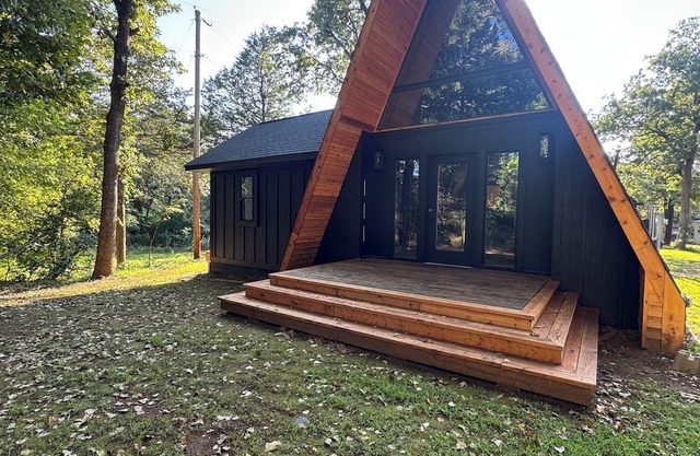 Secluded A-Frame Near Lazy E