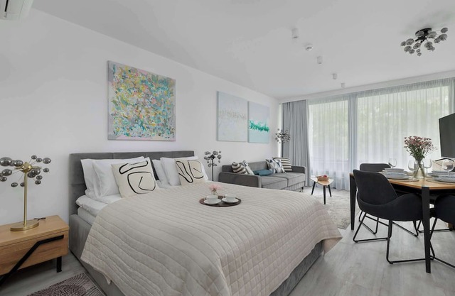 Sea&Lake Mielno | Unique Studio for a Family Holiday by the Sea | Balcony & Park