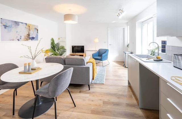 Cozy One Bed Flat Close to Ely Cathedral - For Two