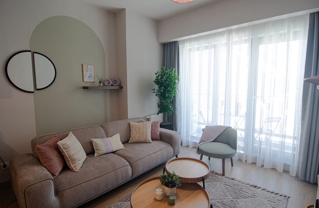 Cozy Retreat: Stylish 1BR Apt