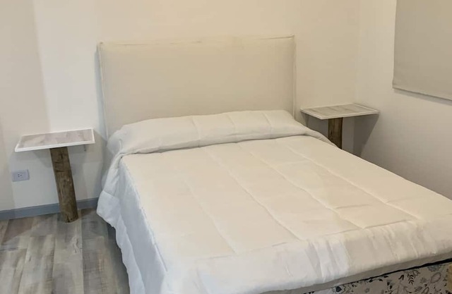 Cozy 4-bedroom condo with AC and WiFi in enjoyable Lagoon Pilar