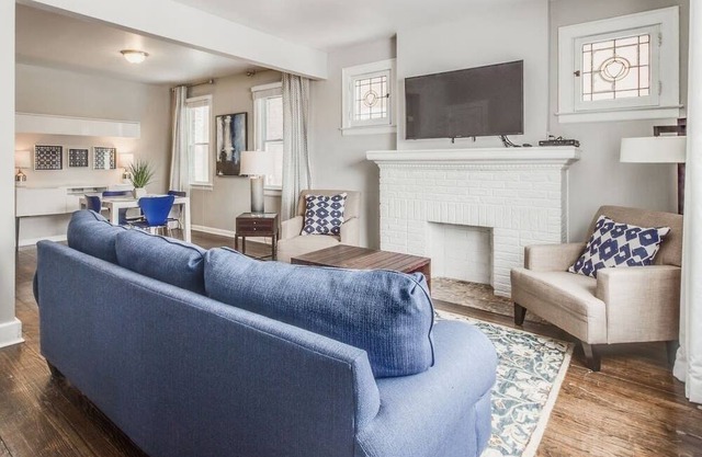 NEW! Peaceful 6BD Family Retreat | University District