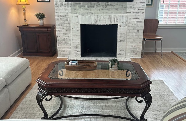 Spacious 4-bedroom House Steps from Downtown Durham with AC, WiFi