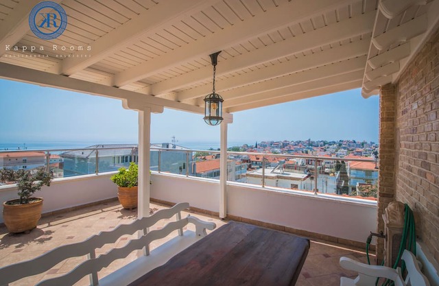 Kappa Rooms Penthouse Apartment