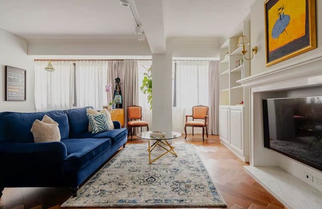Well-appointed and modern apartment next to Da’an Park