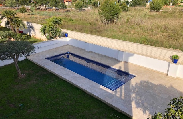 Homerez - Villa confortable avec piscine à Castellón