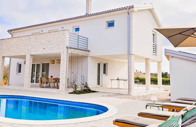 NEW Villa David 5star first renting summer 2025