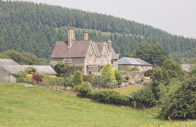 Maison-Large-Salle de bain privée séparée-Vue sur la campagne