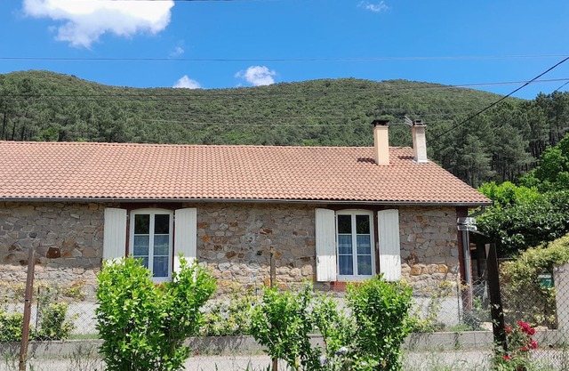 Cévennes Gard - Single-storey family house 6 pers - private pool
