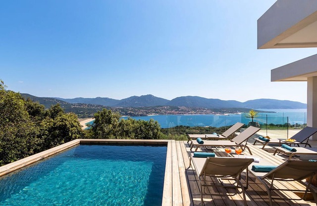 Villa MAQUIS - 4 chambres, vue mer panoramique, piscine, salle de sport
