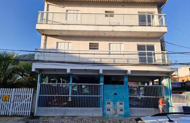 Brand new cozy apartment 1 km from Praia Grande beach