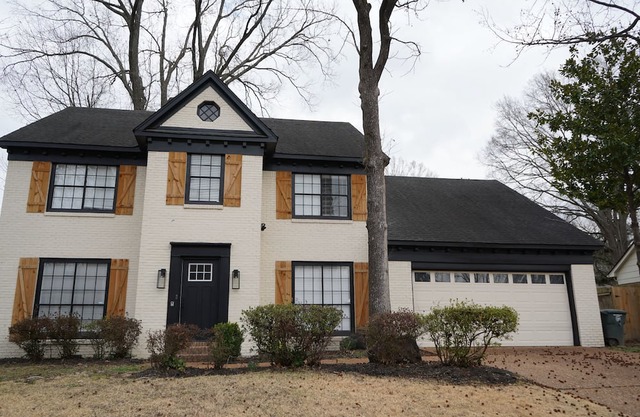 Modern & Roomy 5- Bedrooms Home with Pool, Near Shelby Farms Park