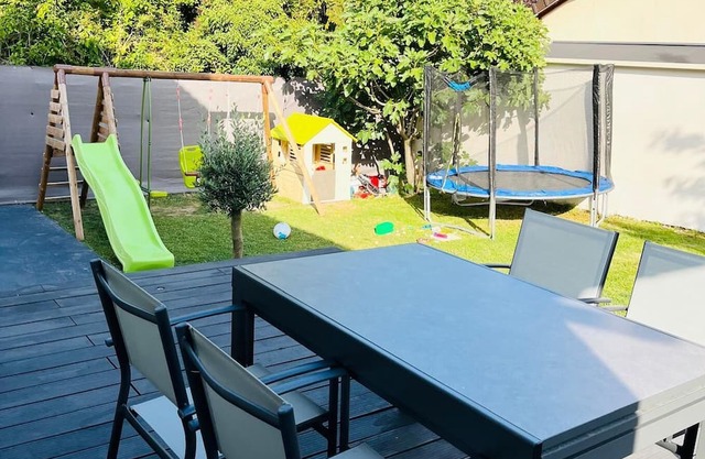 Apartment 10mins CDG Airport- Villepinte Exhibition Center- 25mins Disneyland