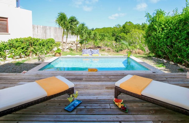 3 Bedroom Villa with Pool on Resort, access to private beach