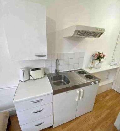 Studio apartment in a convenient location