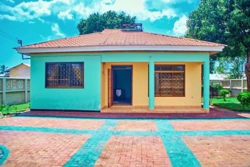 Bliss Cottage
