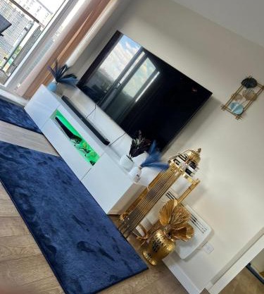 Starbucks apartment