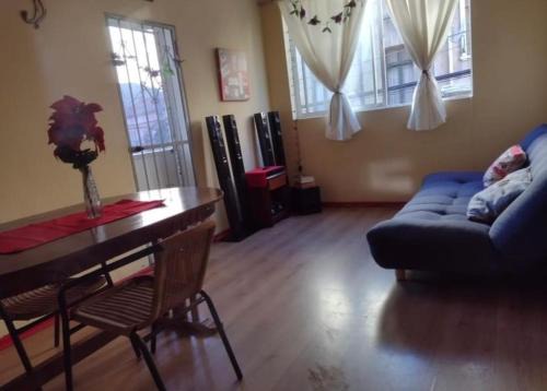 Se Arrienda comodo y céntrico departamento en Valparaíso. Ven a celebrar este Año Nuevo 2024 en el Mar...