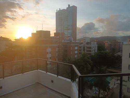 Cobertura aconchegante com piscina