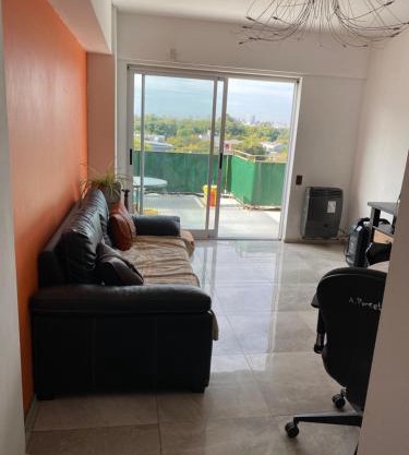 Hermoso Depto con terraza propia