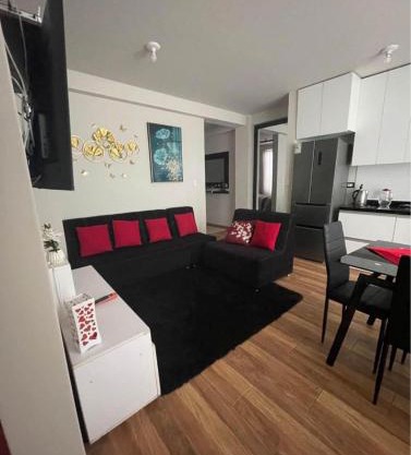 Departamento de 3 habitaciones con cochera