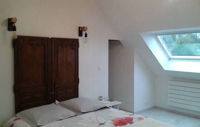 Balleroy Maison | The skylight with the butterfly