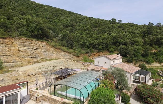 Le Martinet Maison | Gîte LA GROTTE