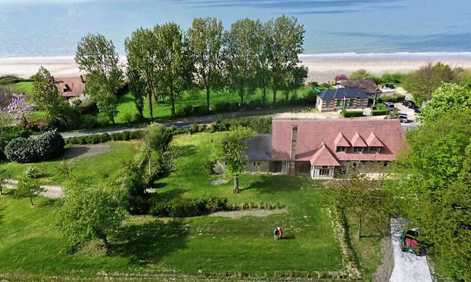 Honfleur Maison | Exceptionnelle maison du peintre Roland Oudot.
