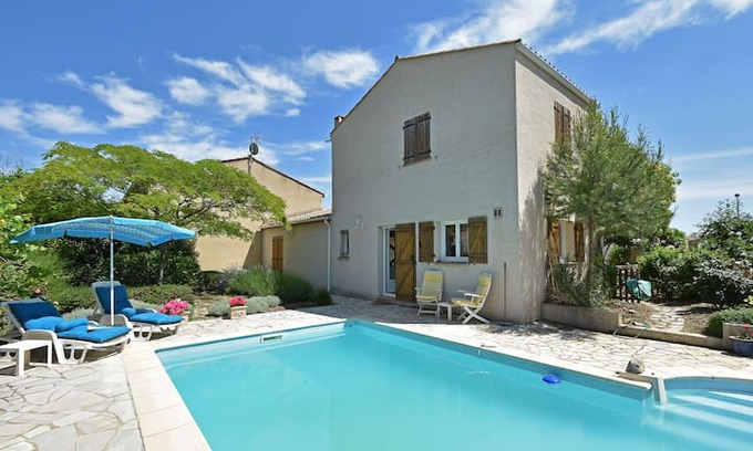 Bize-Minervois Villa | Elegant Villa in Bize-Minervois with Swimming Pool