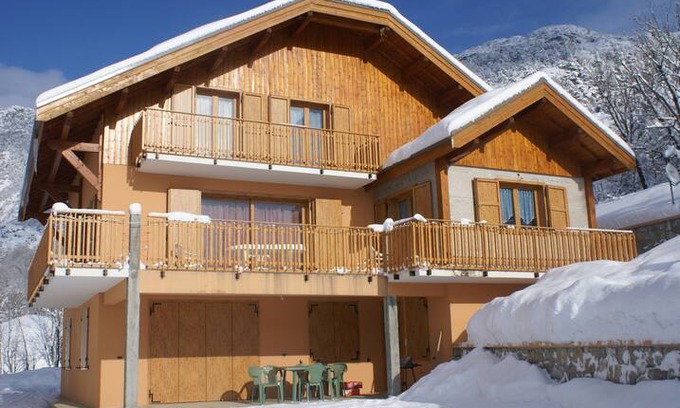 Les Vigneaux Villa | chalet de 10 à 16 personnes Hautes Alpes PSV