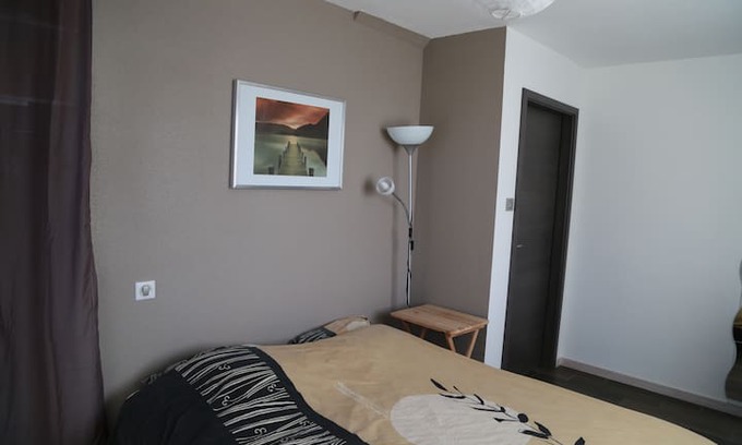 Guemar Appartement | Chambre de 14m2 en Centre Alsace Guémar