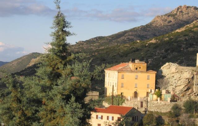 Lama Appartement | Gite U PINU - 4 personnes