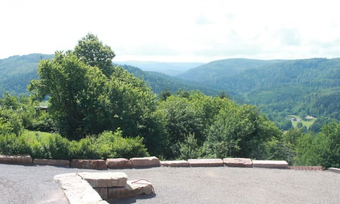 Haselbourg Appartement | Gîte LE VALSBERG