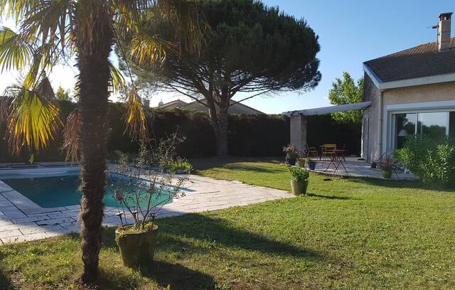 Montelier Maison | Maison avec piscine à 10 mn de Valence et gare TGV