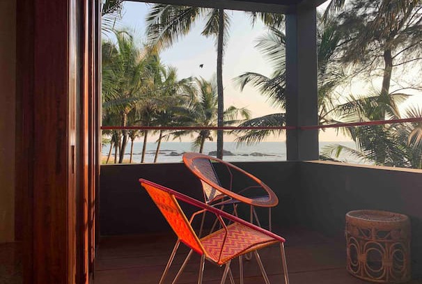 Kannur Maison | Arus Beach Home - THE BEACH FACING FAMILY SUITE