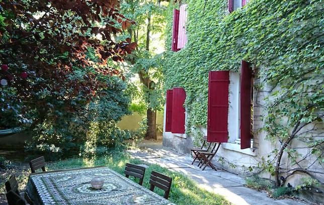 Montfavet Maison | Montfavet : Belles chambres dans grande maison