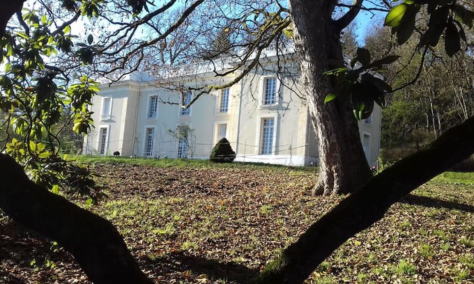 Germigny-sur-Loire Lit Et Petit-Déjeuner | Château de Soulangy - Germigny sur Loire
