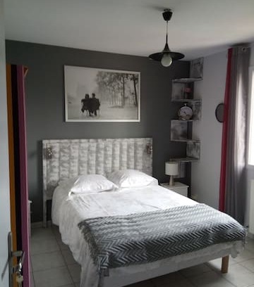 Orange Maison | Chambre d'hôte au calme dans villa à ORANGE.