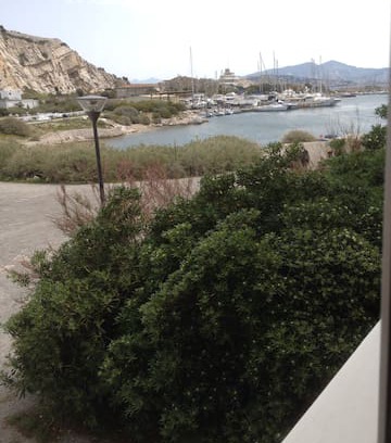 Les Iles Appartement | Logement ile du frioul 20 metres de la plage