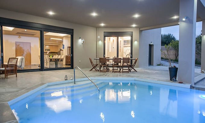 Malevizi Villa | Olive dream Villa - Gazi Heraklion - Private Pool