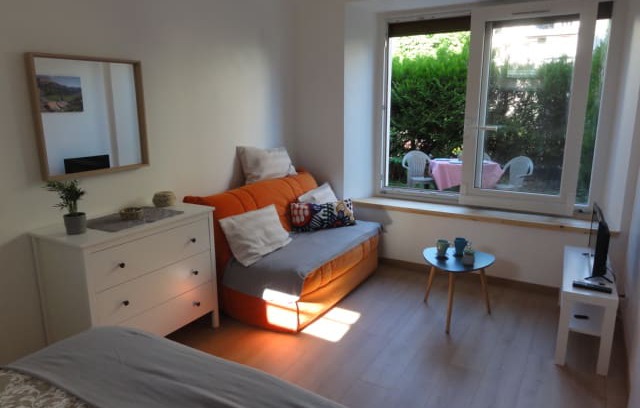 Aix-les-Bains Appartement | T1_Rez De Jardin 30m2 Centre Calme Parking Cure